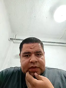 Snapshot of Caliente_Gor chatting on 02.12.26 Caliente Gor online show from 02.12.26