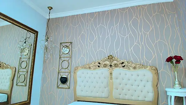 Snapshot of meganrousx chatting on 02.14.26 meganrousx online show from 02.14.26