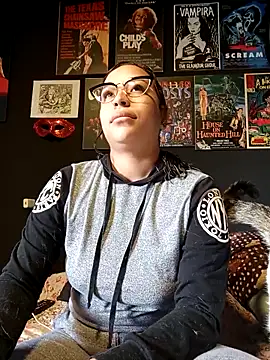 Snapshot of GingerLara chatting on 02.06.26 GingerLara online show from 02.06.26