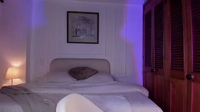 Snapshot of ConnieDeep chatting on 04.02.26 ConnieDeep online show from 04.02.26