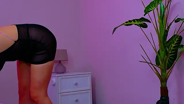 Ivorym00n online show from 02.26.26