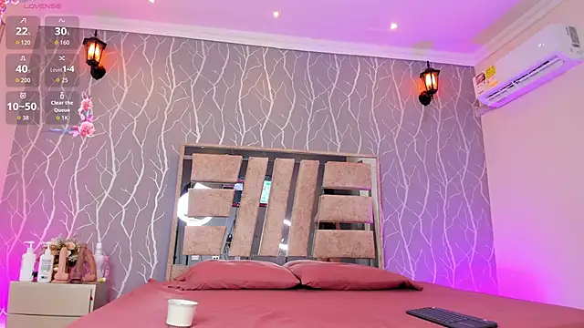 katherine sophia online show from 03.30.26