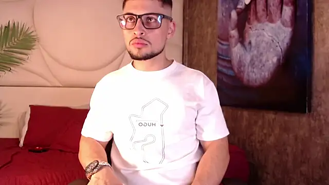 valenssio moretti online show from 03.24.26