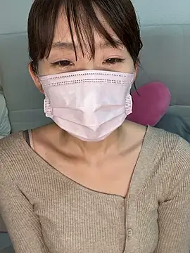 Mio-cc online show from 06.12.26
