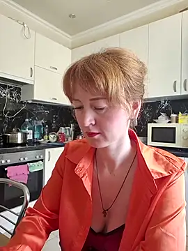 LanaBananaa  online show from 04.13.26