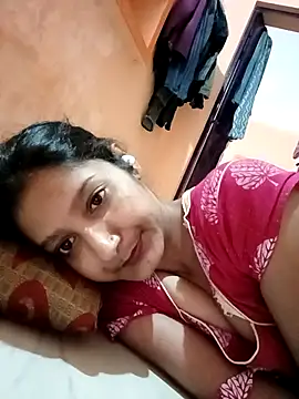 Snapshot of Ayesharani1 chatting on 05.03.26 Ayesharani1 online show from 05.03.26
