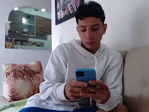 waner thom online show from 02.08.26