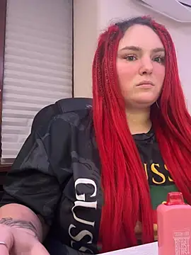 Esteri Moon online show from 02.08.26