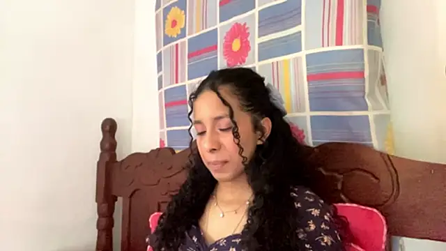 Snapshot of KayleenStoyanoff chatting on 02.12.26 KayleenStoyanoff online show from 02.12.26