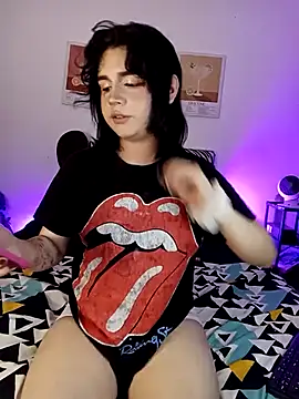 Daniellesins1 online show from 03.21.26