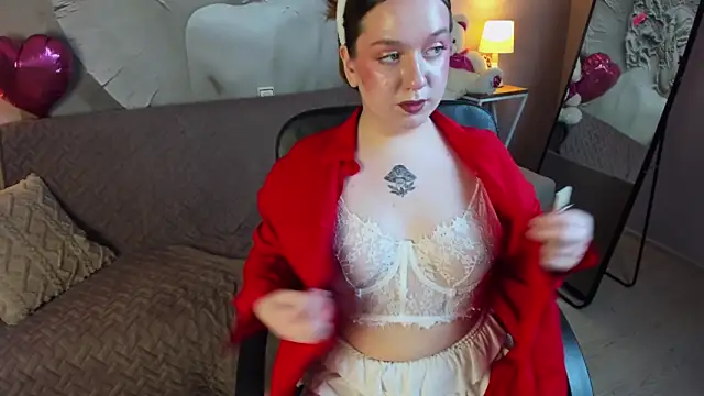 Snapshot of RachelDiRose chatting on 02.15.26 RachelDiRose online show from 02.15.26