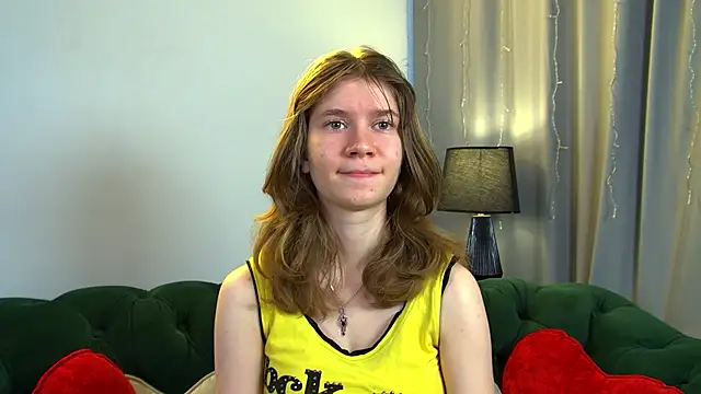 Snapshot of MilaMaelis chatting on 03.14.26 MilaMaelis online show from 03.14.26