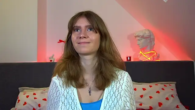 Snapshot of MilaMaelis chatting on 03.25.26 MilaMaelis online show from 03.25.26