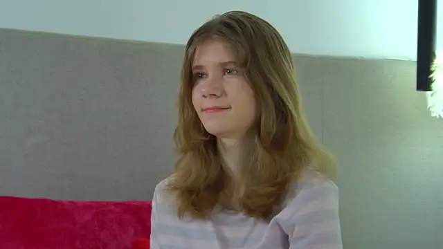 Snapshot of MilaMaelis chatting on 03.29.26 MilaMaelis online show from 03.29.26