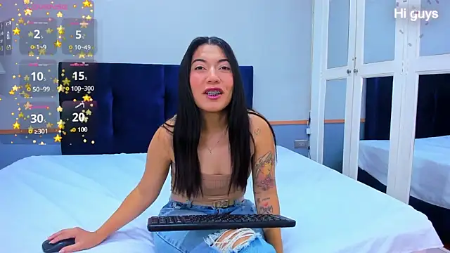 Adrienne   online show from 04.01.26