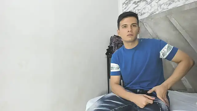 GoldenBoyM online show from 02.04.26