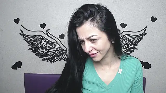 EvaClarkk online show from 04.30.26