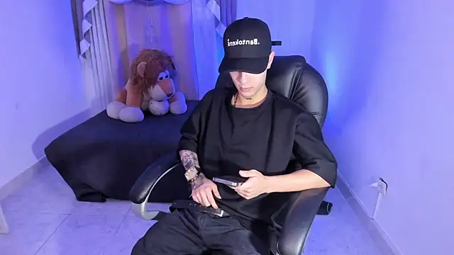 Dereck Boy  online show from 02.28.26