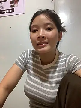 Snapshot of Suzu_xx01 chatting on 06.09.26 Suzu xx01 online show from 06.09.26