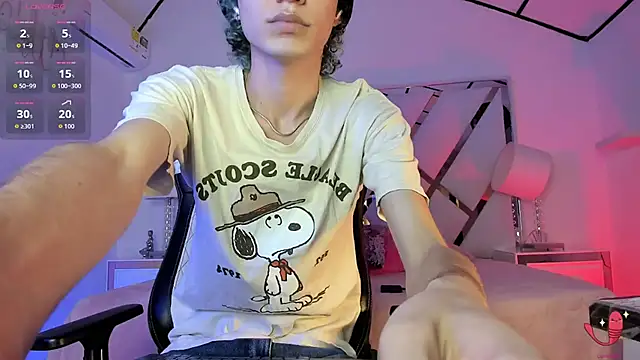 Snapshot of thanier_18 chatting on 02.22.26 thanier 18 online show from 02.22.26