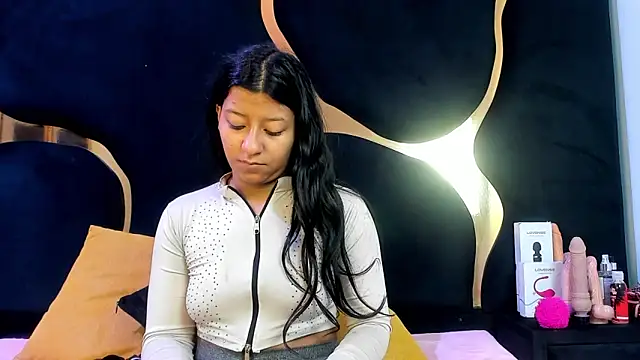 Vaneline2 online show from 04.17.26