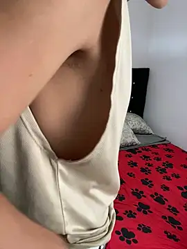 MaxyRyan online show from 03.17.26