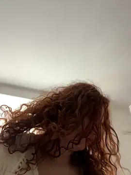 Snapshot of Anna__Desire chatting on 02.15.26 Anna Desire online show from 02.15.26