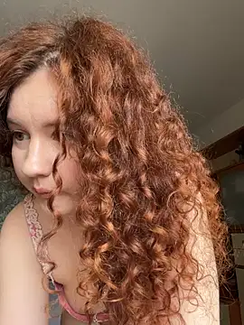 Snapshot of Anna__Desire chatting on 02.22.26 Anna Desire online show from 02.22.26