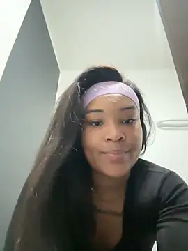Snapshot of latin_riahnna_jp chatting on 05.19.26 latin riahnna jp online show from 05.19.26