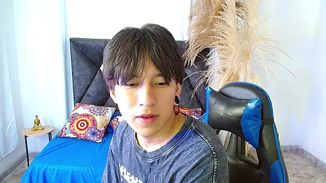 nikoo 18 online show from 03.09.26