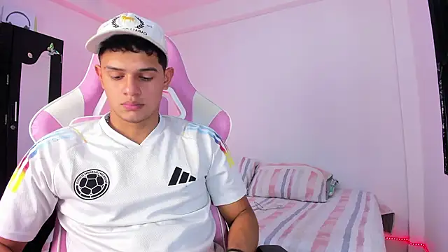 Snapshot of Adrian_Prime_ chatting on 02.17.26 Adrian Prime online show from 02.17.26