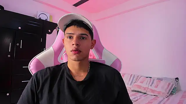 Snapshot of Adrian_Prime_ chatting on 02.18.26 Adrian Prime online show from 02.18.26