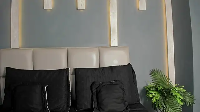 Snapshot of TSExoticFuck chatting on 03.03.26 TSExoticFuck online show from 03.03.26