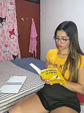 Snapshot of _as_una77 chatting on 02.11.26 as una77 online show from 02.11.26