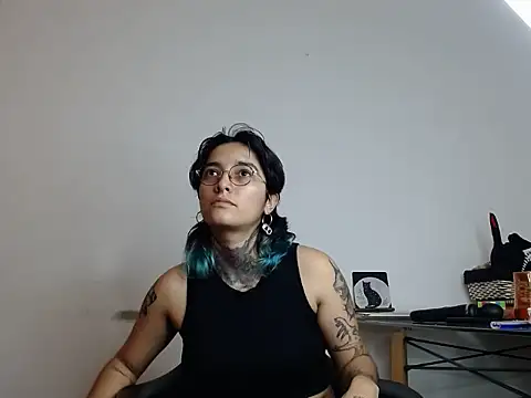 Snapshot of Ivyravens chatting on 02.06.26 Ivyravens online show from 02.06.26