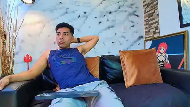 Snapshot of Max_Hornye chatting on 02.10.26 Max Hornye online show from 02.10.26