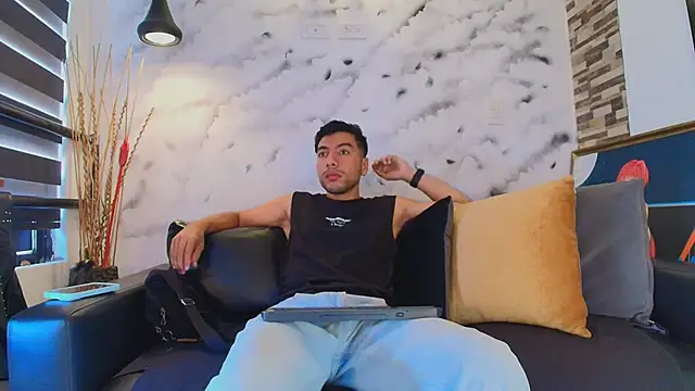 Max Hornye online show from 04.16.26