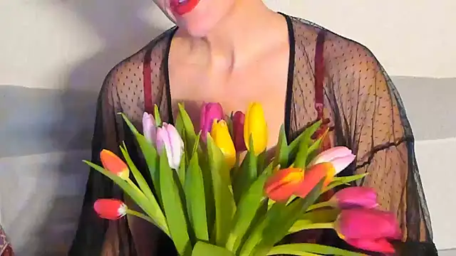 Snapshot of beddable_woman chatting on 03.07.26 beddable woman online show from 03.07.26