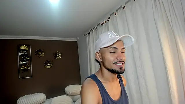 Snapshot of neyder_sanz chatting on 02.13.26 neyder sanz online show from 02.13.26