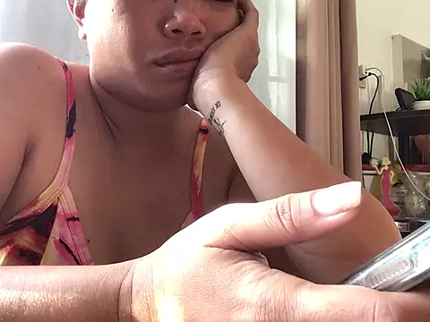 Snapshot of lady_candy85 chatting on 04.03.26 lady candy85 online show from 04.03.26