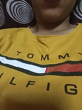 komalsharma99 online show from 05.10.26