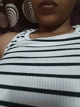 komalsharma99 online show from 06.02.26