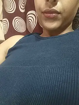 komalsharma99 online show from 06.04.26
