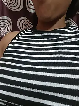 komalsharma99 online show from 06.08.26