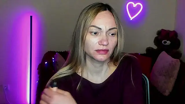 BlondMikey22 online show from 04.15.26