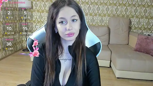 laylaura online show from 05.13.26