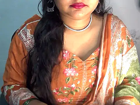 Saniya K2 online show from 03.18.26