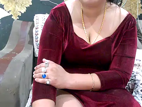 Snapshot of Miss_Kapoor11 chatting on 02.08.26 Miss Kapoor11 online show from 02.08.26