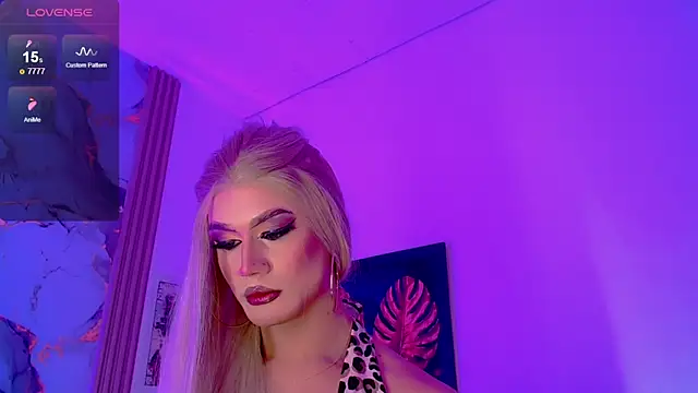 Snapshot of Aranza_Dollts chatting on 06.07.26 Aranza Dollts online show from 06.07.26