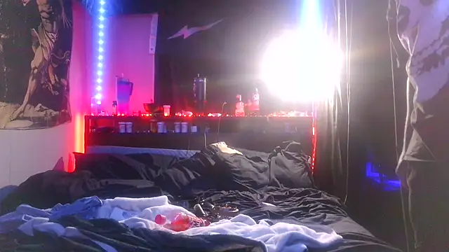 Xo Nichole Xo online show from 04.24.26